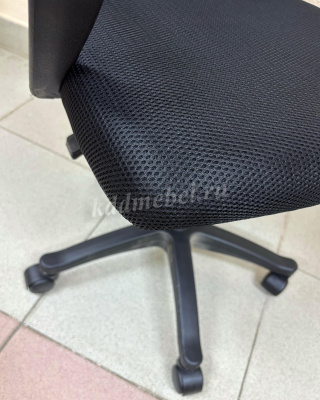 Кресло офисное BM-520P (Черный)