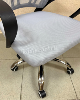 Кресло офисное BM-520M (Серый/Черный)